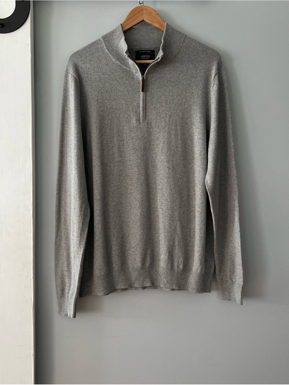 Nordstrom Men's Light Gray 1/4 Zip Cotton 5% Cashmere Sweater